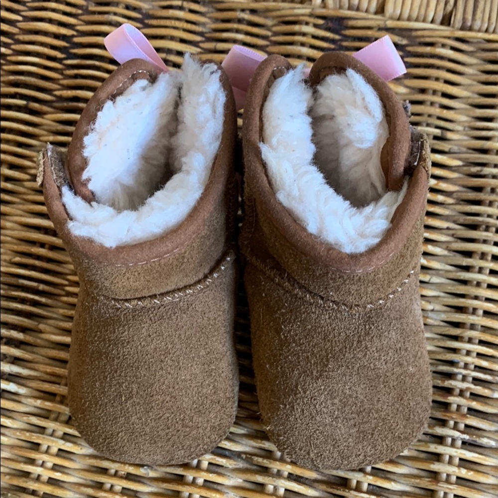 UGG Kids Brown Suede Boots with Pink Bows